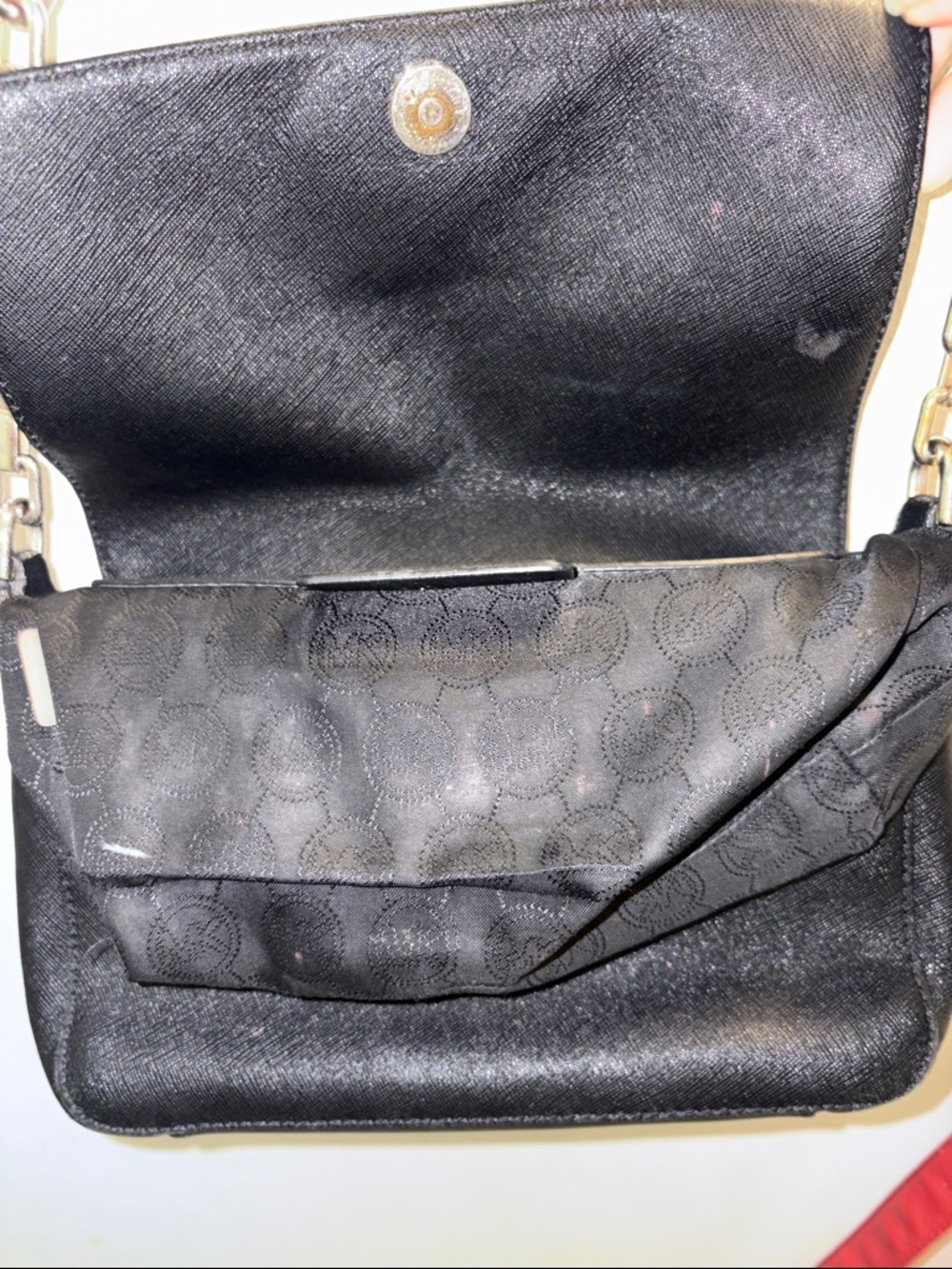 đź‘› Michael Kors Black Crossbody with Gold Hardwaređź‘› - Picture 4 of 13
